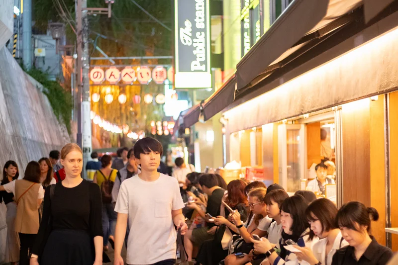 Shibuya Nonbei Yokocho (53330131727) — photograph by Dick Thomas Johnson from Tokyo, Japan